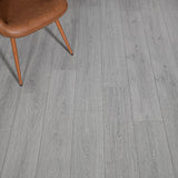 Capital Oak Light D2800 Robusto Villa 12mm Laminate Flooring by Kronotex