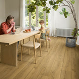 Honey Brown Oak CLM5792 Classic 8mm Laminate Flooring by Quick-Step