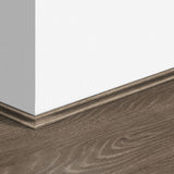 Woodland Oak Brown QSSCOT03548 Scotia Beading by Quick-Step
