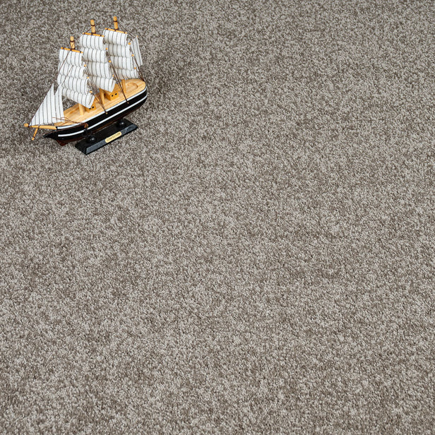 Morning Light Harewood Saxony Carpet