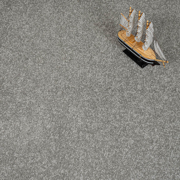 Ash Grey 92 Orion 50oz Invictus Carpet