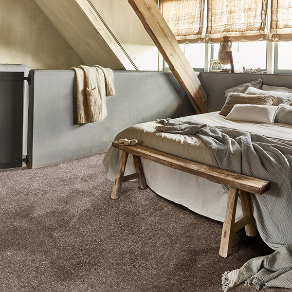 Attic 40 Dorado 56oz Invictus Gaia Carpet