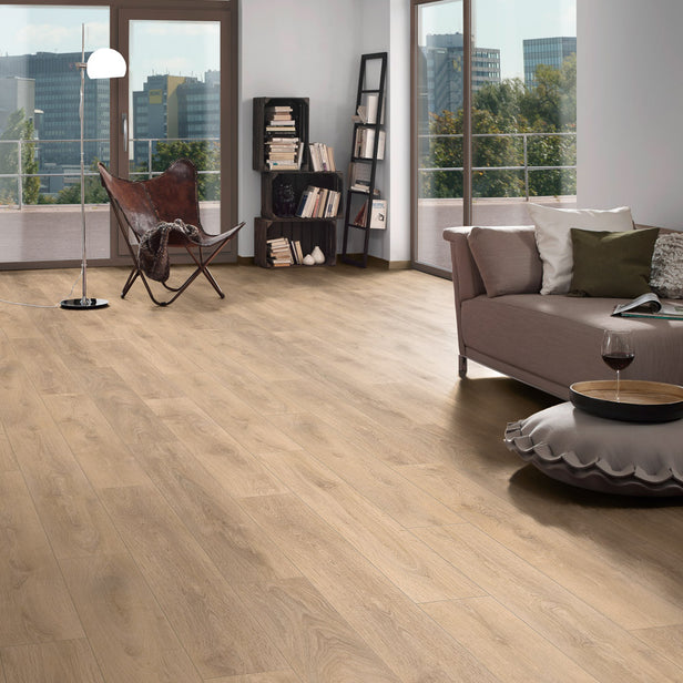 Blonde Oak 8575 Super Natural Classic 8mm Laminate Flooring by Krono Original
