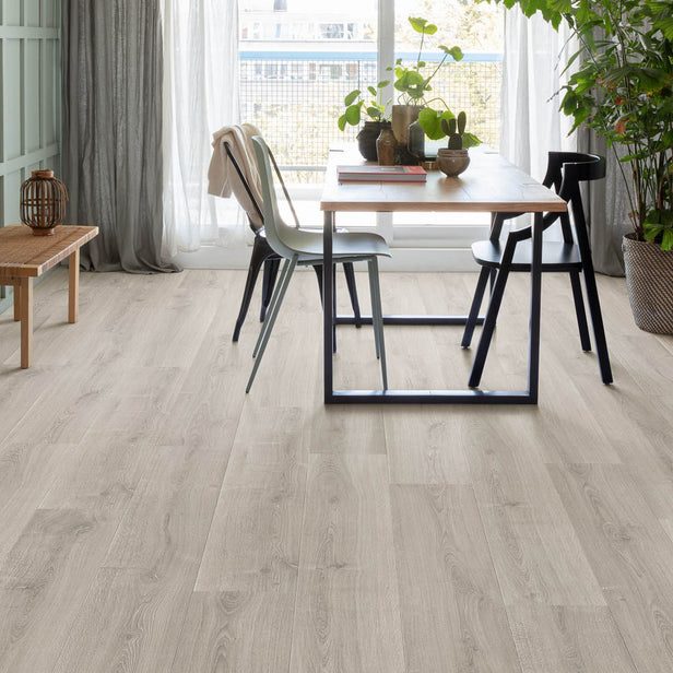Brushed Oak Grey SIG4765 Capture 9mm Laminate Flooring by Quick-Step