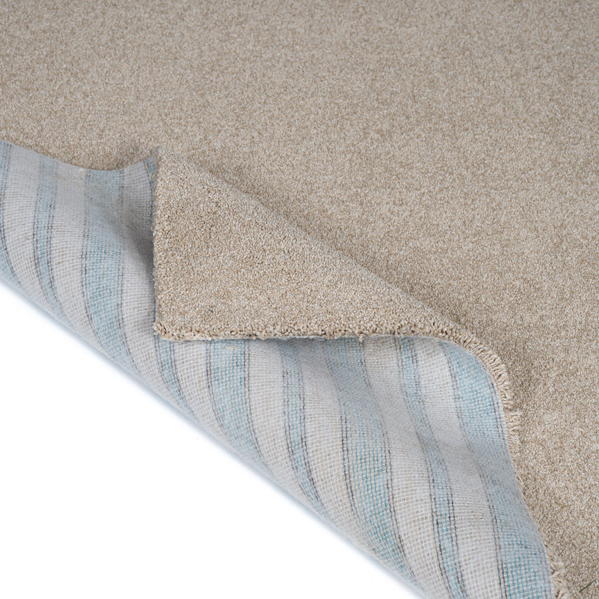 Buttermilk 30 Cassius 70oz Invictus Carpet