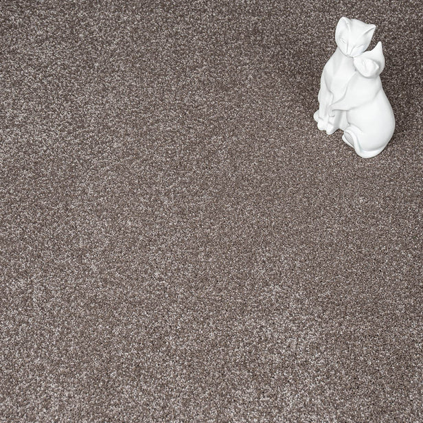 Caramel Brown 40 Centaurus Invictus Carpet