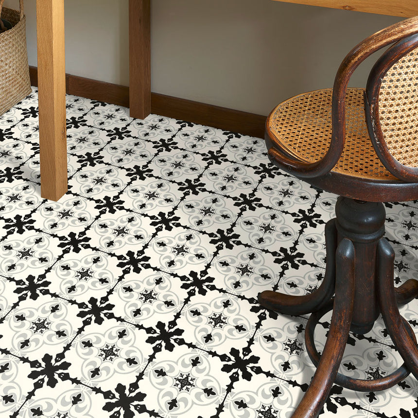 Castillo Carbon Iconik 260 Vinyl Flooring