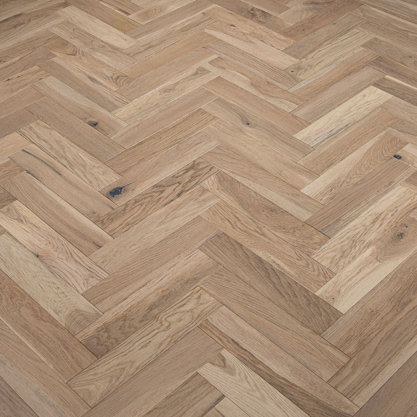 Cathedral Oak Herringbone 14/3mm Engineered Wood Flooring