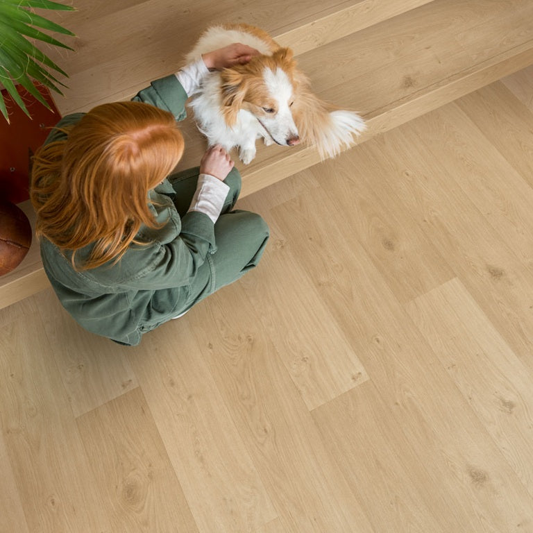 Coast Oak Beige AVSPU40321 Alpha Blos 5mm Click LVT Flooring by Quick-Step
