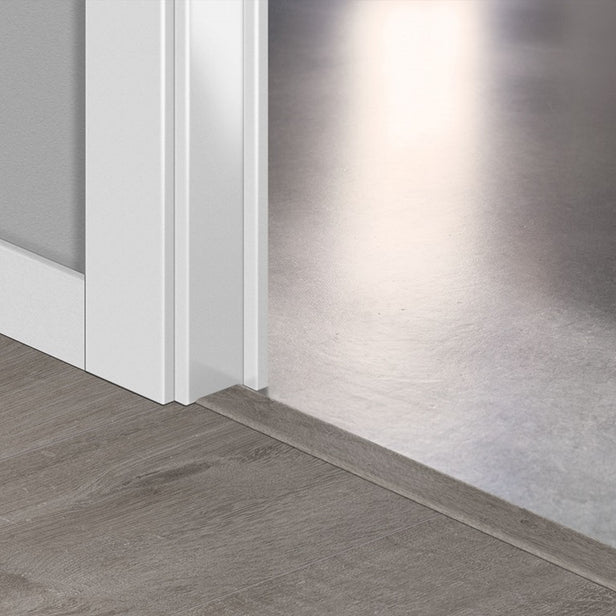 Cotton Oak Cozy Grey QSVINCP40202 Incizo Door Bar by Quick-Step