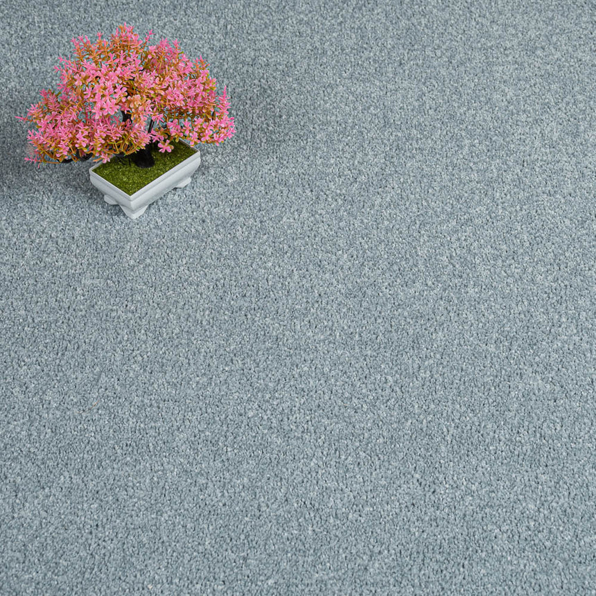 Duck Egg Blue 32 Soft Splendid Saxony Feltback Carpet Clearance