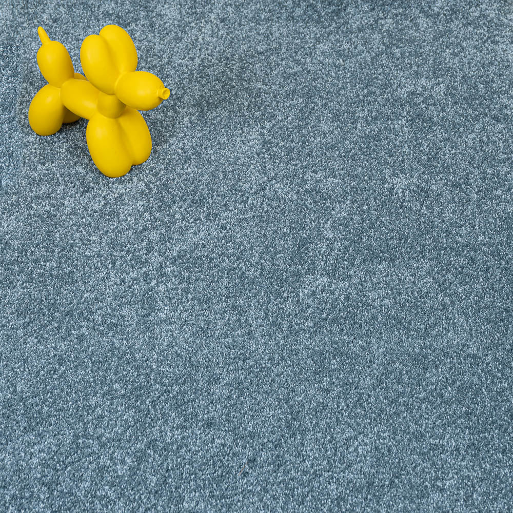Frost Blue Lyra Saxony Carpet | Polypropylene Carpet | Online Carpets