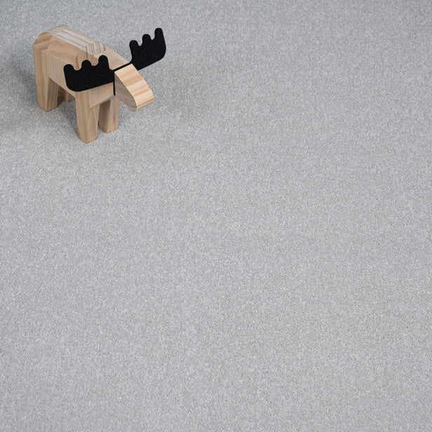 Frost Regal Saxony Carpet