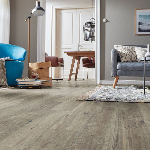 Gala Oak Grey D4786 Exquisit 8mm Laminate Flooring by Kronotex
