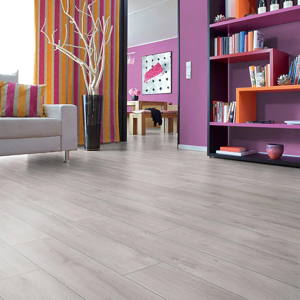 Grand Oak Grey D4956 Advanced 8mm Laminate Flooring by Kronotex