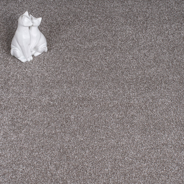 Koala Mist Soft Noble Saxony Carpet Clearance