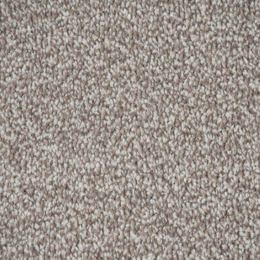 Latte Lakeland Luxury Saxony Carpet