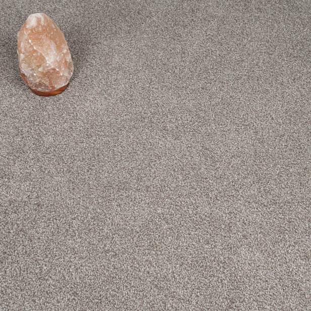 Latte Lakeland Luxury Saxony Carpet