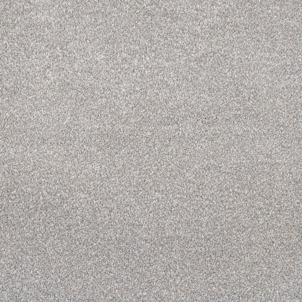 Misty Grey Zephyr Saxony Carpet 4.35m x 5m Remnant