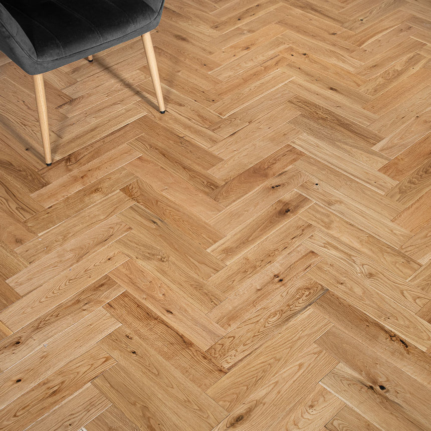 Natural Oak Ashdown Herringbone 14mm Engineered Wood Flooring