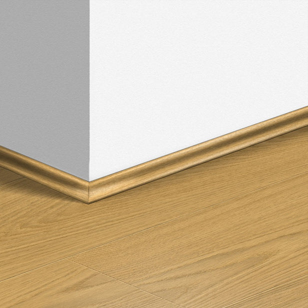 Natural Varnished Oak QSSCOT04749 Scotia Beading by Quick-Step