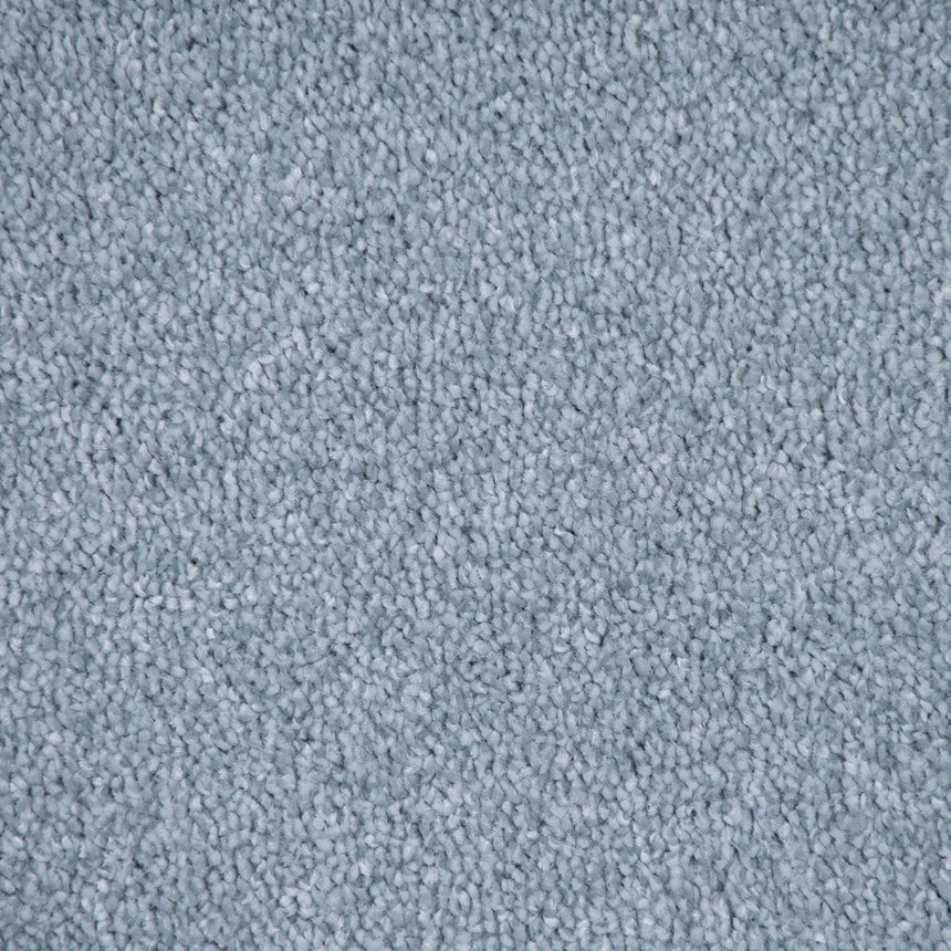 Ocean Blue 32 Soft Noble Saxony Carpet Clearance