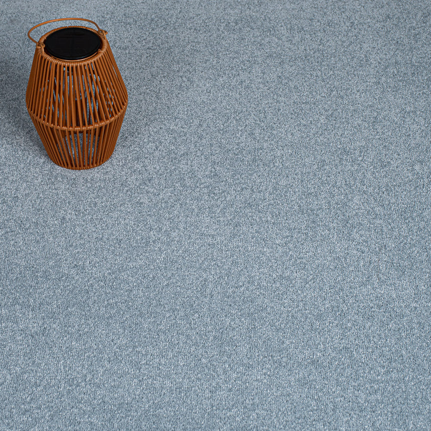 Ocean Blue 32 Soft Noble Saxony Carpet Clearance