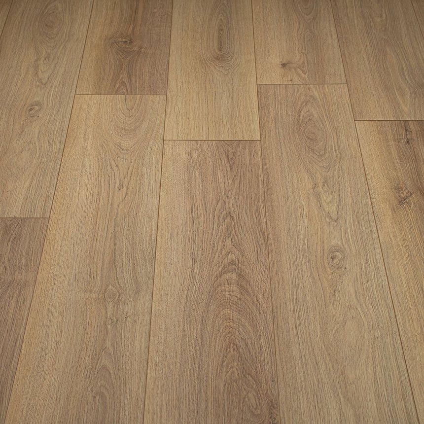 Norfolk Oak Palace 12mm Laminate Flooring