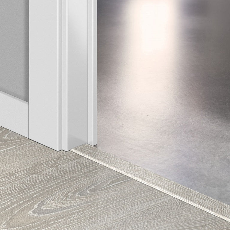 Patina Classic Oak Grey QSINCP03560 Incizo Door Bar by Quick-Step