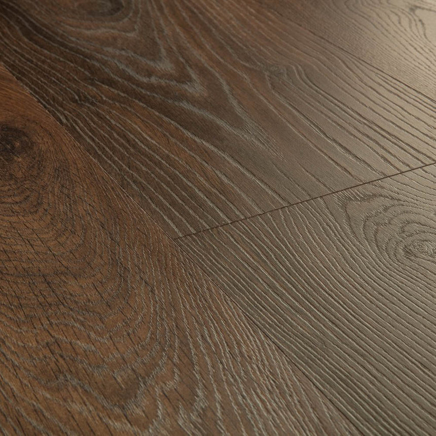 Peanut Brown Oak CLM5800 Classic 8mm Laminate Flooring by Quick-Step
