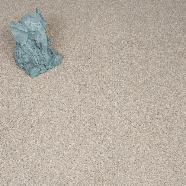 Pebble Beige Dunham Saxony Carpet