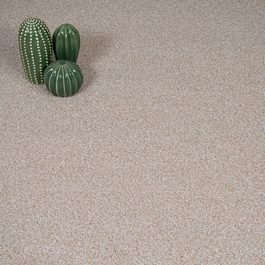 Pebble Beige Louisiana Saxony Carpet
