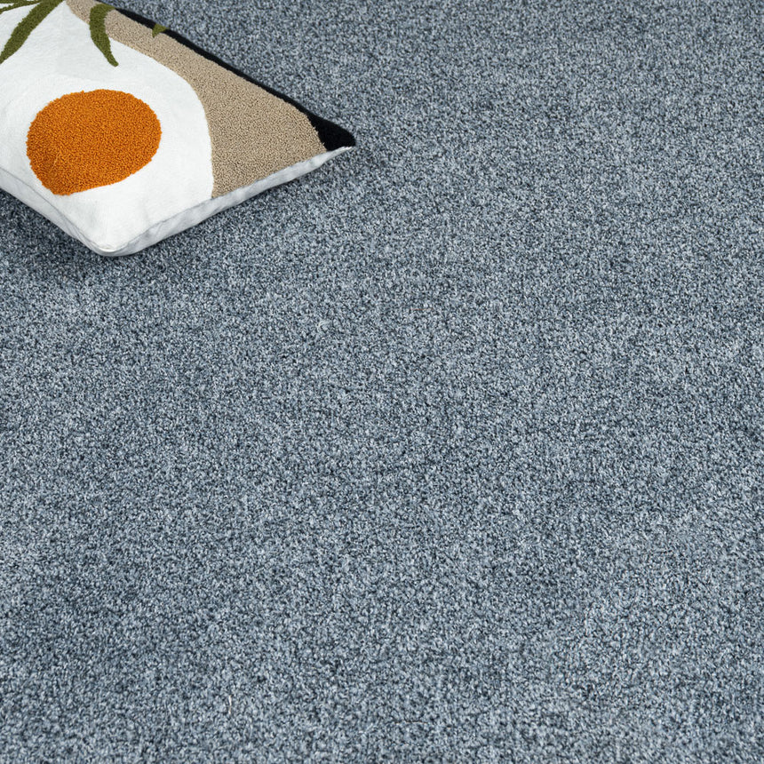 Pigeon Blue 360 Splendid Heathers Saxony Actionback Carpet Clearance