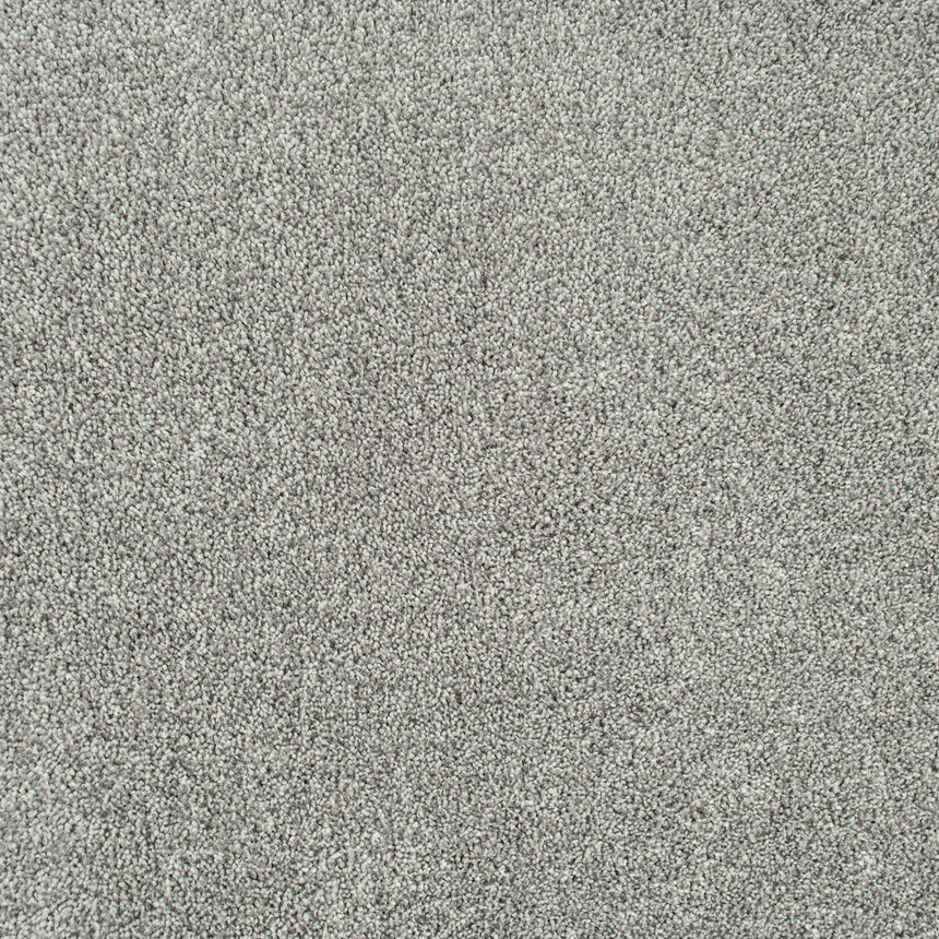 Platinum Grey Soft Hawaii Saxony Carpet 4.45m x 5m Remnant