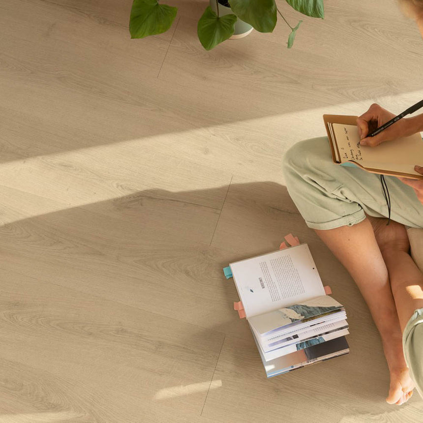 Raw Oak CLM5788 Classic 8mm Laminate Flooring by Quick-Step