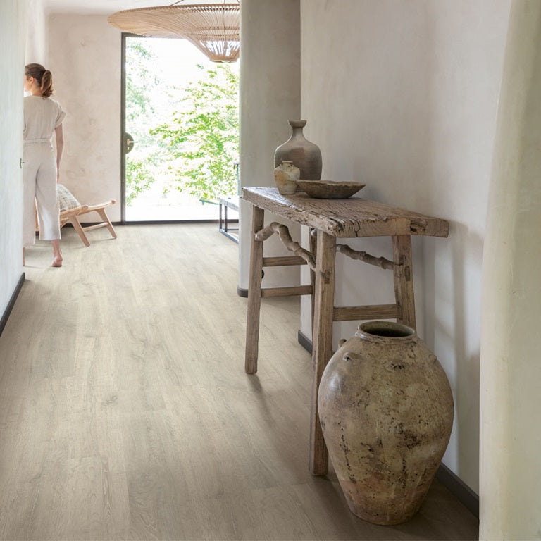 Reclaimed White Patina Oak CLM1653 Classic 8mm Laminate Flooring by Quick-Step