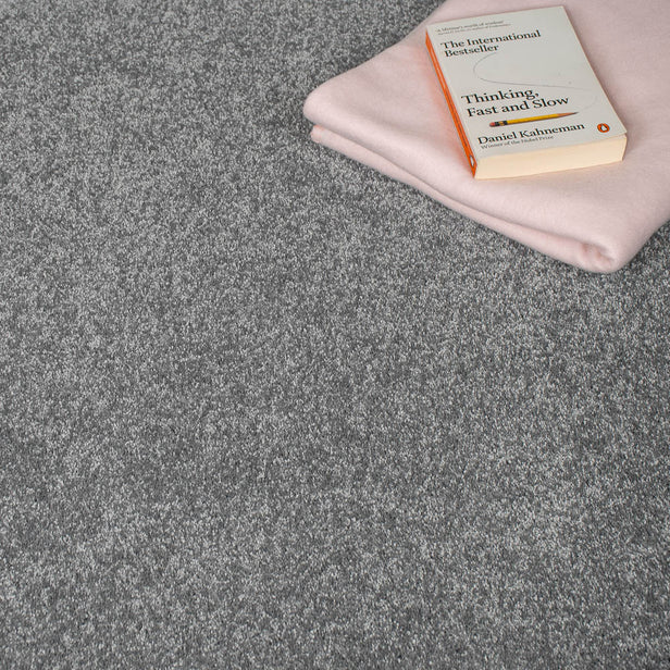 Roman Silver 95 Orion 50oz Invictus Carpet