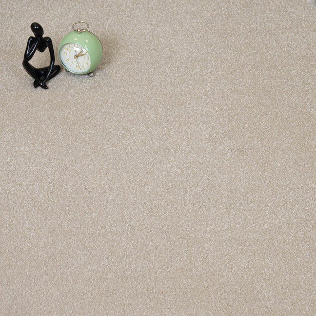 Sandy Beige 71 Bellevue Saxony Carpet