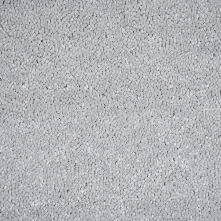 Topaz White 910 Soft Noble Saxony Carpet Clearance