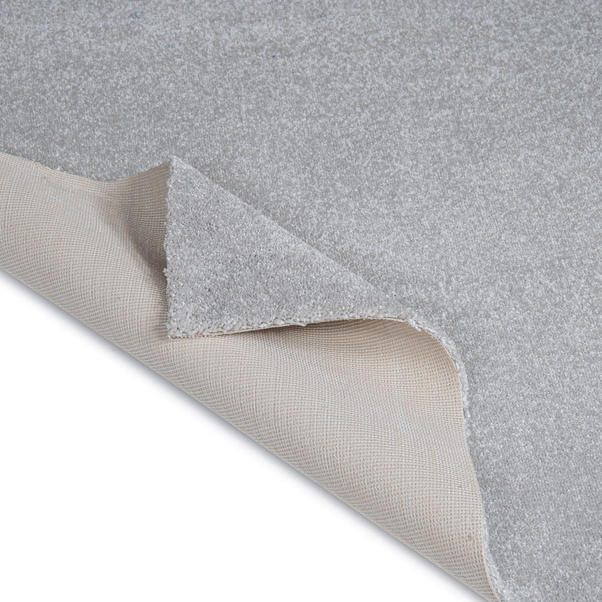 Topaz White 910 Soft Noble Saxony Carpet Clearance