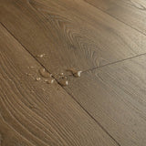 Warm Brown Oak CLM5789 Classic 8mm Laminate Flooring by Quick-Step