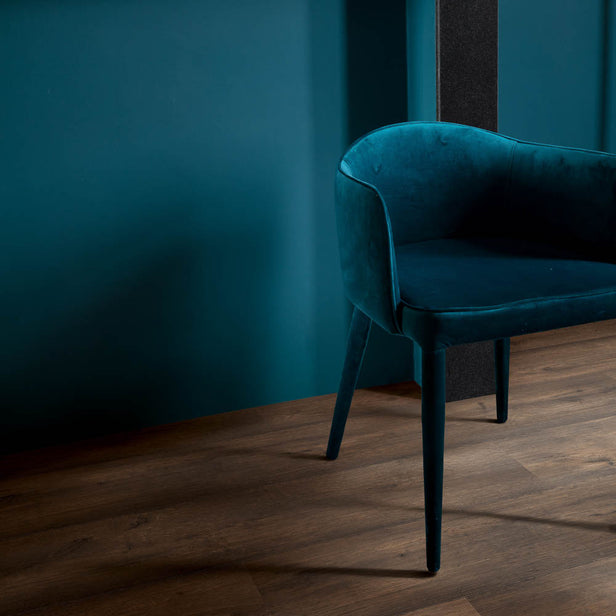 Waxed Oak Brown SIG4756 Capture 9mm Laminate Flooring by Quick-Step