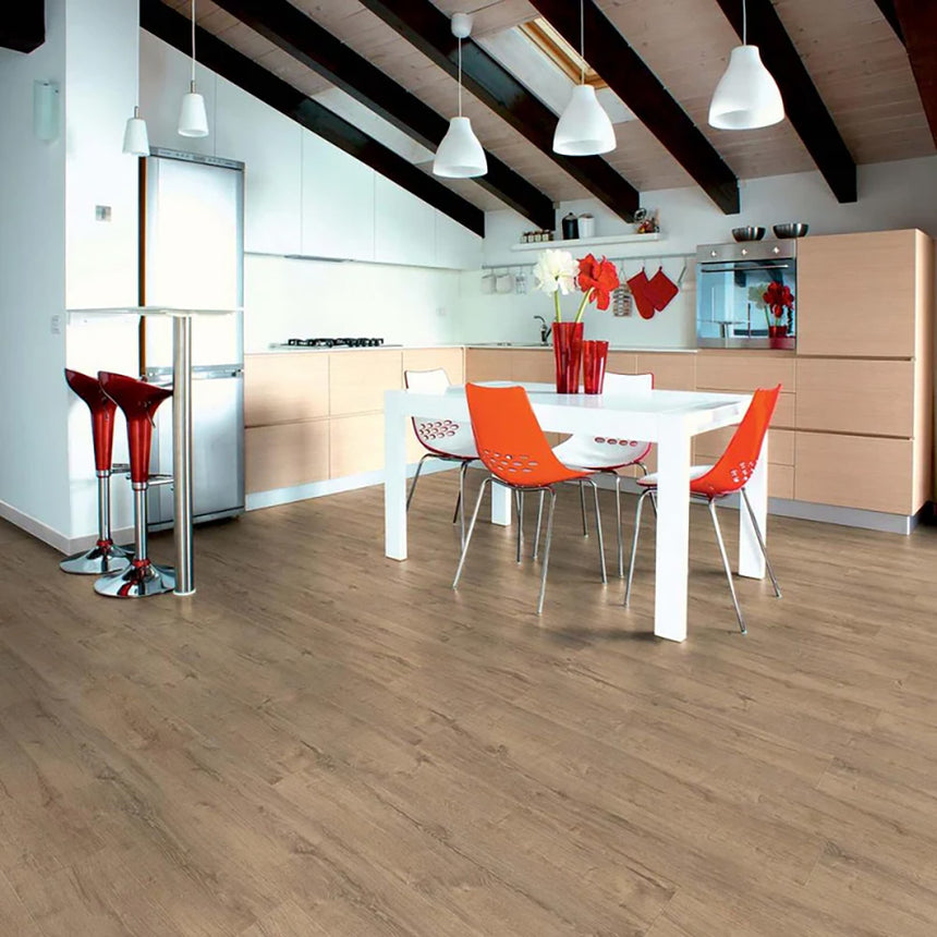 Welsh Oak D4616 Advanced 8mm Laminate Flooring by Kronotex