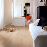 White Varnished Oak IM3105 Impressive 8mm Laminate Flooring by Quick-Step
