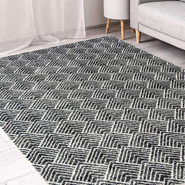 Grey Scales Capella Patterned Rug