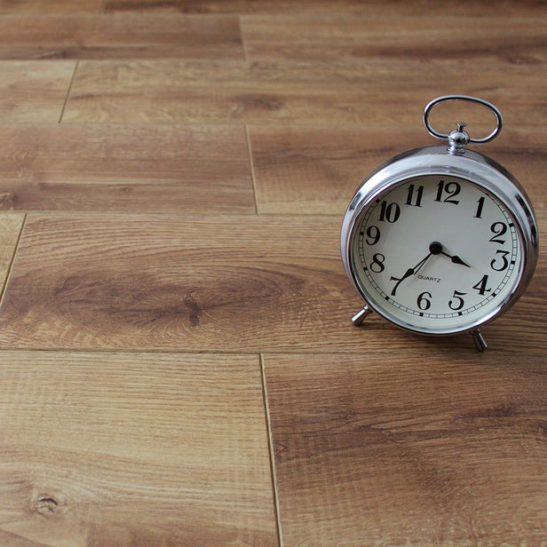 Vauban Oak Cuatro 8mm Laminate Flooring