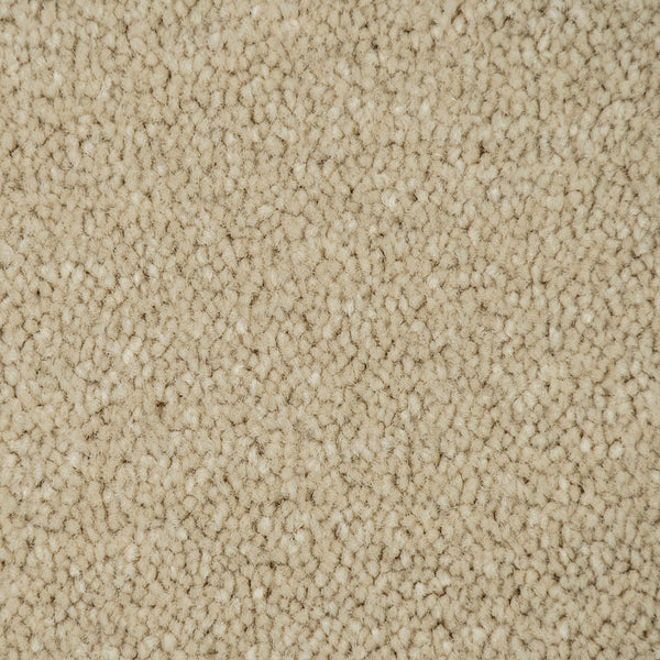 Light Beige Missouri Saxony Carpet
